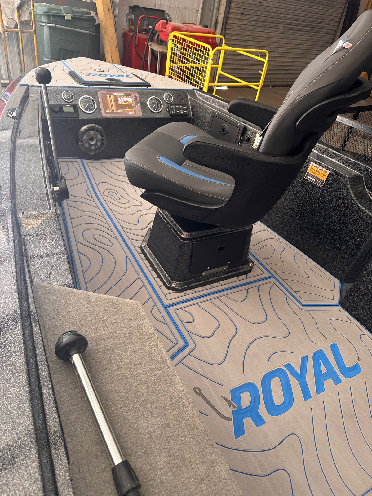 DEPOSIT on Royal 169SS Stick Steering Fiberglass Fishing Boat Black and Blue